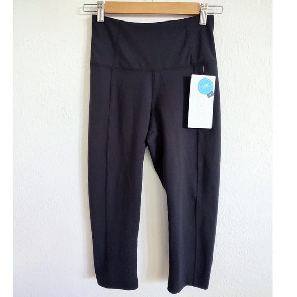 Marika Capri 18" Tummy Control Leggings Black Size Small - Picture 9 of 9